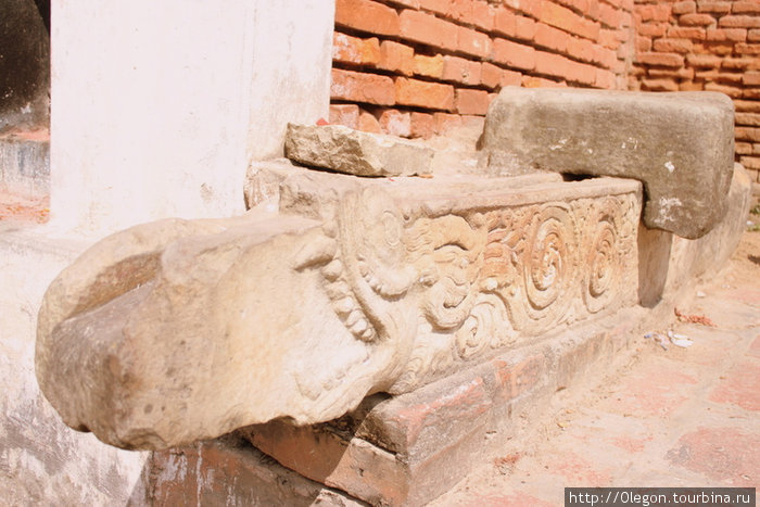 Маленькая, но древняя ступа Катманду, Непал