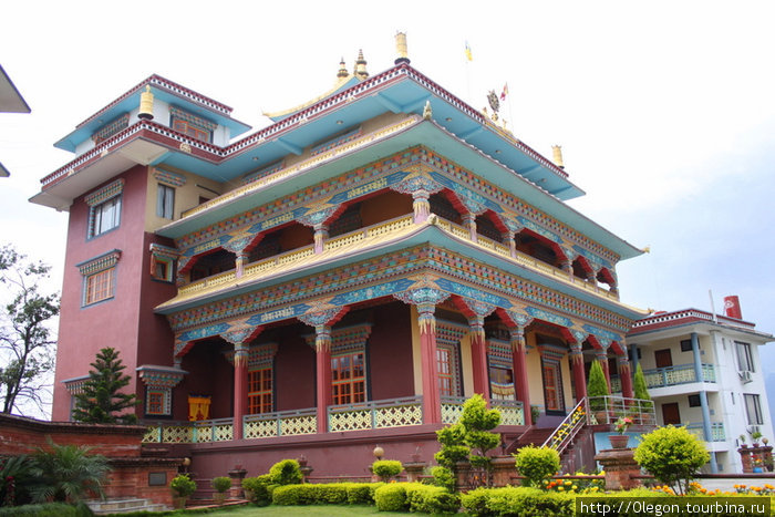 Тибетский монастырь в Киртипуре Киртипур, Непал