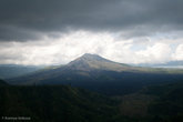 вулкан Кинтамани перед началом грозы