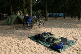 Наш лагерь на пляже。