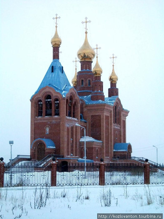 Храм Николая Угодника. Излучинск, Россия
