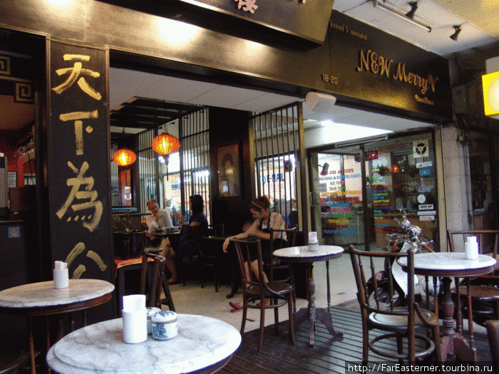 В Ricky Coffee Shop Бангкок, Таиланд