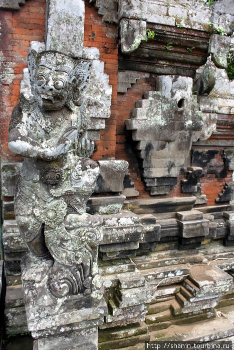 Украшения храма Убуд, Индонезия
