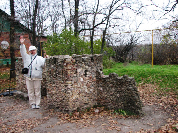 Макет крепостной стены. Танаис (археологический заповедник), Россия