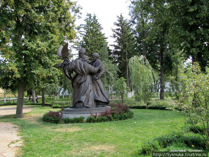 Скульптурная композиция. Батурин, Украина