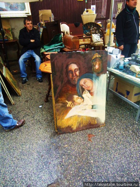 Блошиный рынок в Риме Porta Portese Рим, Италия