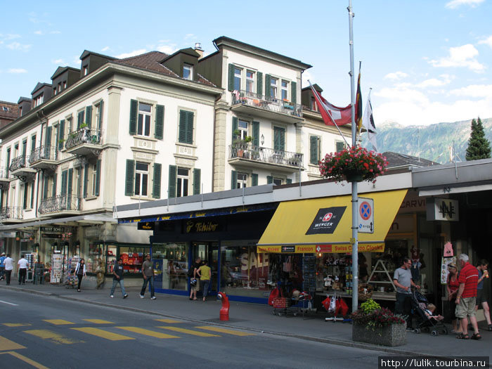 Город между озерами Интерлакен, Швейцария