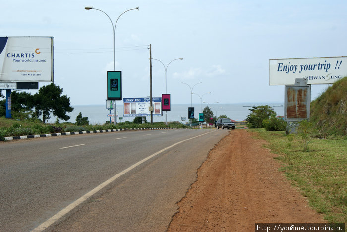 дорога в старый порт Энтеббе, Уганда