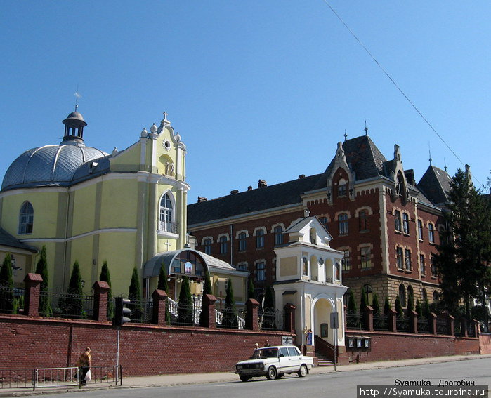 Монастырь святых Апостолов Петра и Павла. Дрогобыч, Украина