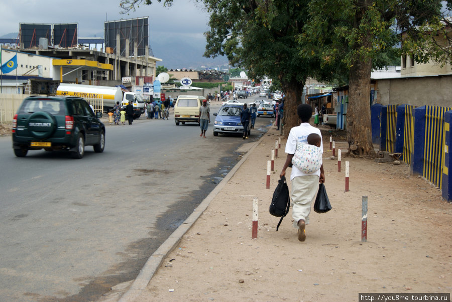 своя ноша не тянет :) Бужумбура, Бурунди