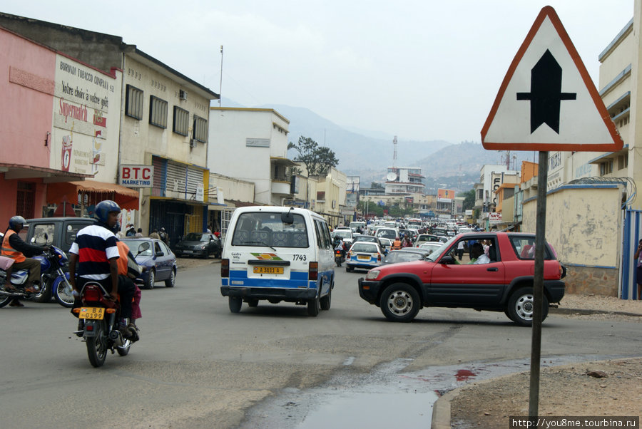 на перекрестке Бужумбура, Бурунди