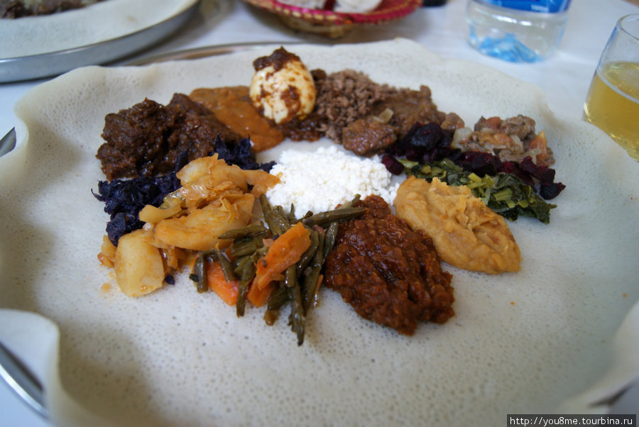 в эфиопском ресторане Бужумбура, Бурунди