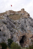 Крепость на высокой  скале над Токатом