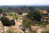 развалины около храма Вирупакши