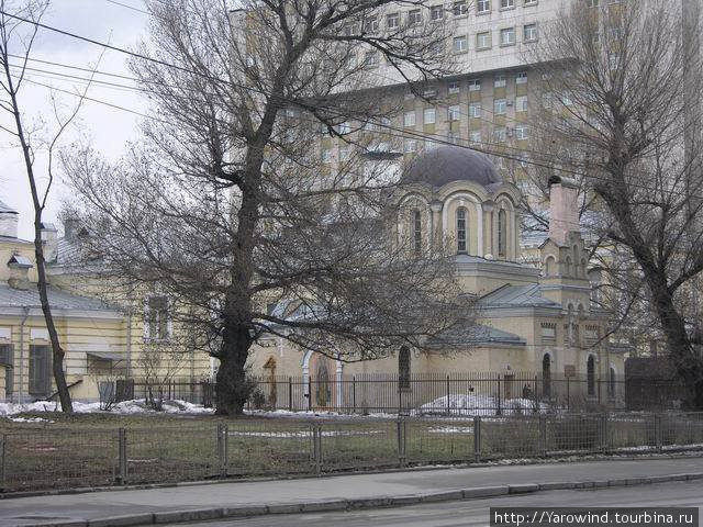 Храм преподного Димитрия Прилуцкого