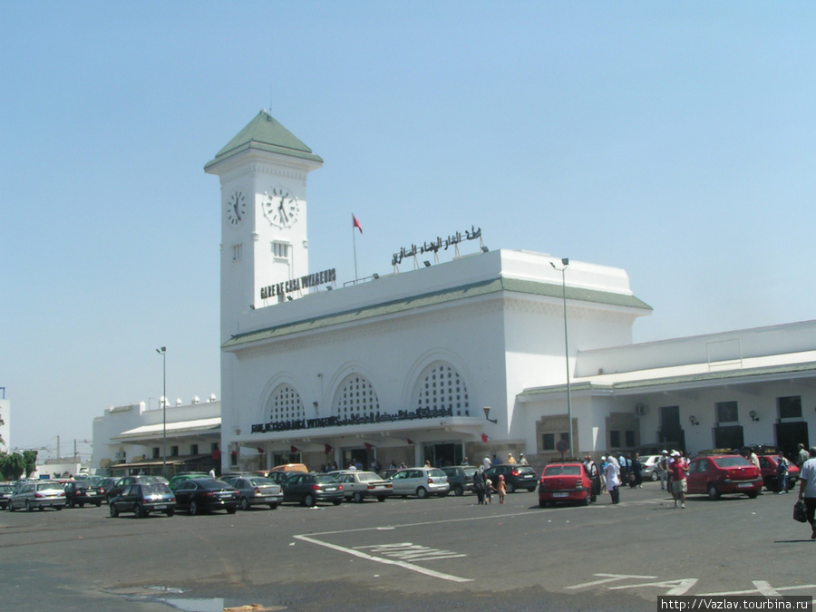 Здание вокзала Касабланка, Марокко