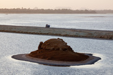 Солёное озеро Zaytun