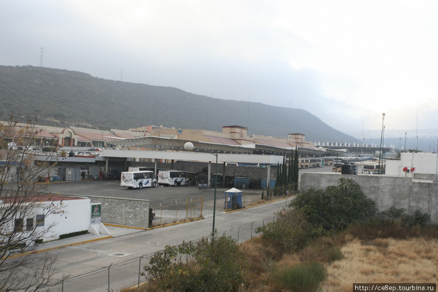 Автовокзал Сантьяго-де-Керетаро, Мексика