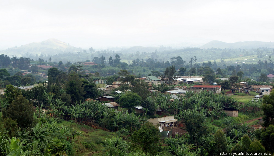 Форт-Портал — город у гор Западный регион, Уганда