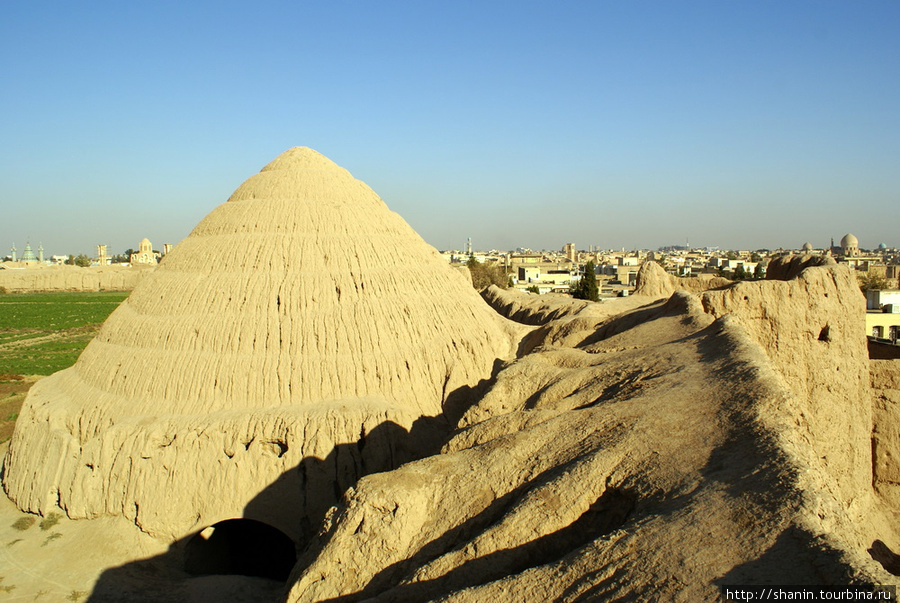 Пирамида Кашан, Иран