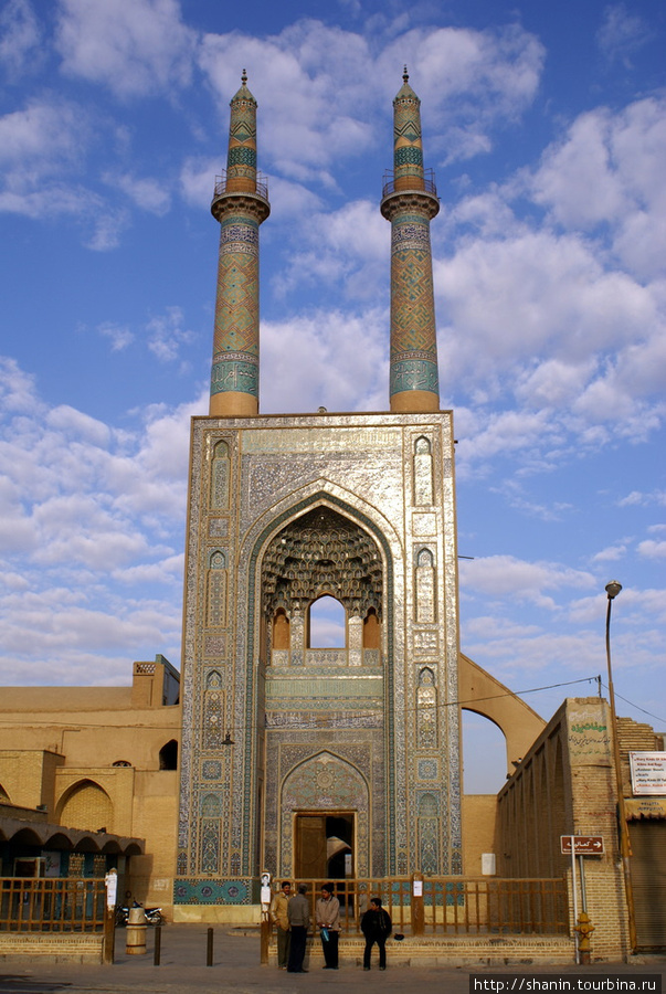 Фасад мечети Джаме Йезд, Иран