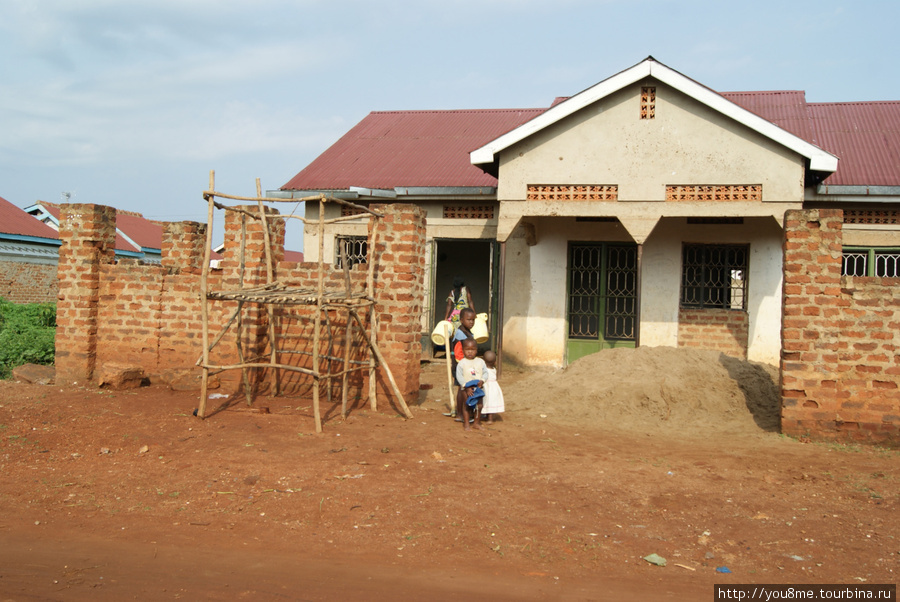 Приключения на КПП (А в глазах Африка - 21) Бусия, Уганда