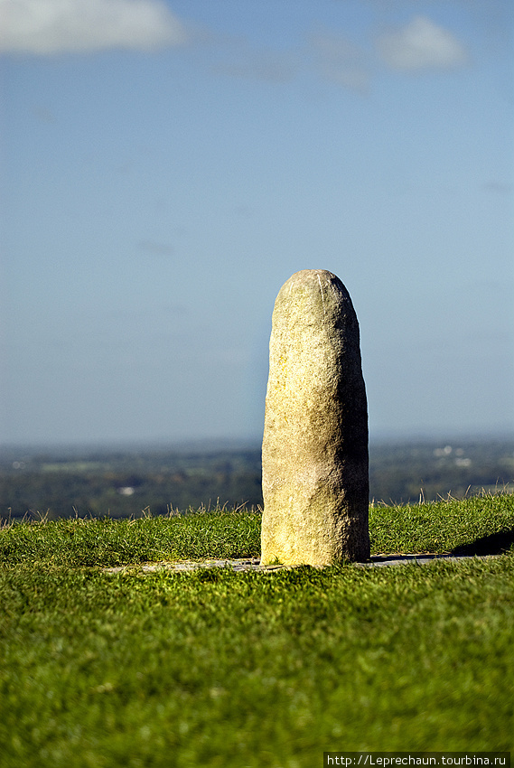 Холм Тара. Камень Судьбы Графство Мит, Ирландия