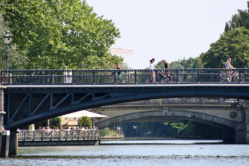 В Гамбурге в 6 раз больше мостов, чем в Венеции. Гамбург, Германия