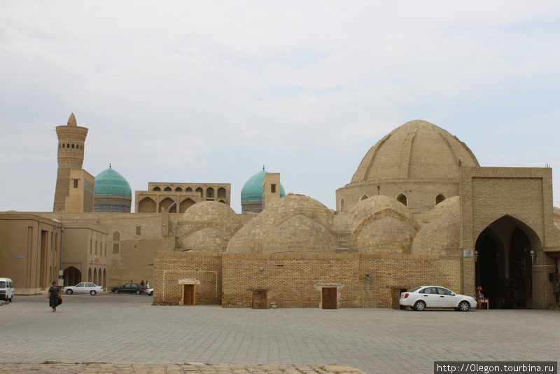 Токи Заргарон- купол ювелиров, построен в 1569-1570 годах Бухара, Узбекистан