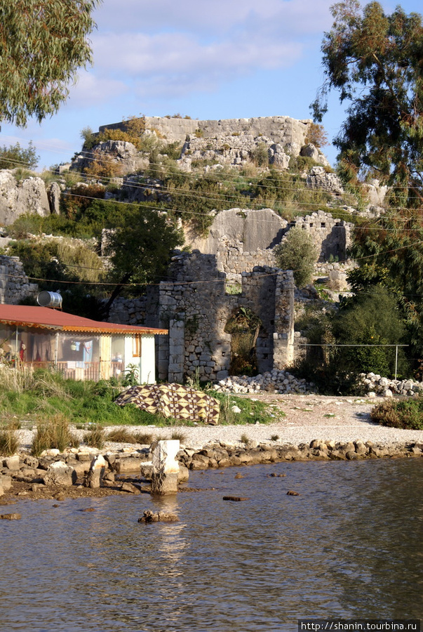 Руины в Учагызе Остров Кекова, Турция