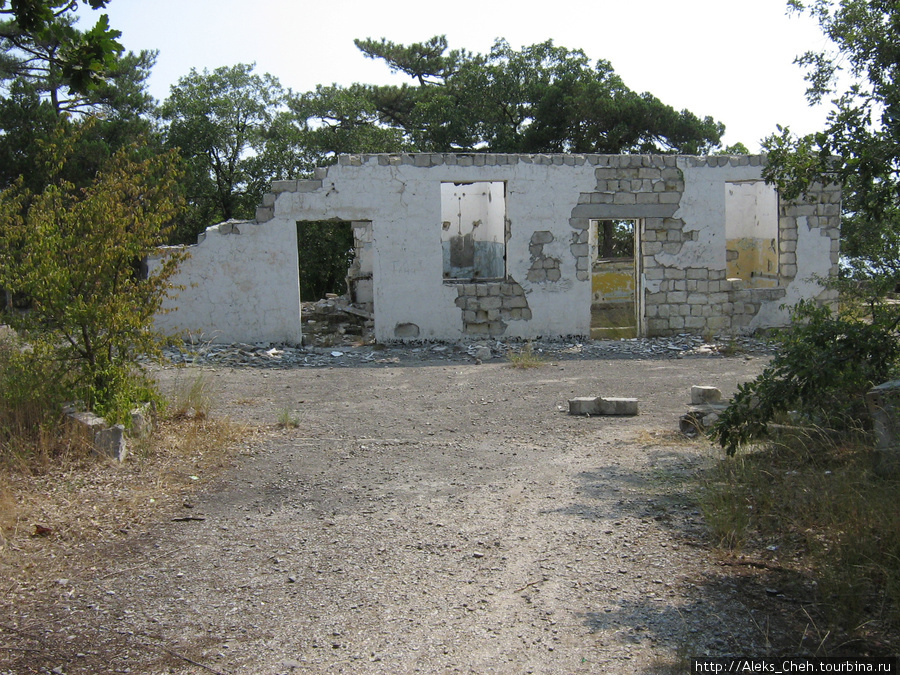 Заброшеный пограничный пост Республика Крым, Россия