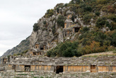 Амфитеатр и ликийские гробницы в Мире