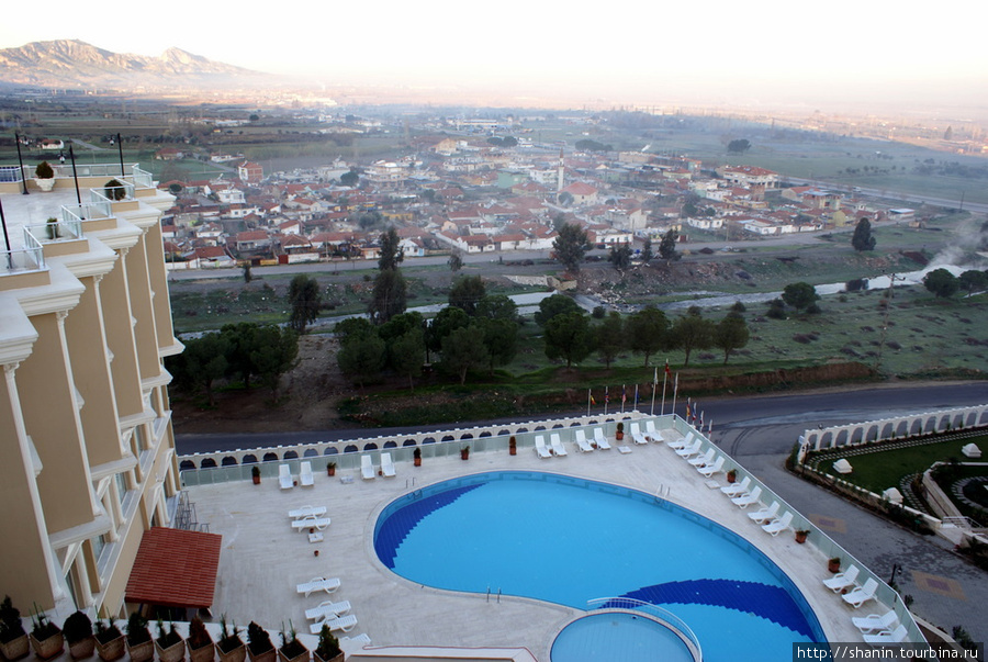 Бассейн у отеля Лидия Салихли, Турция