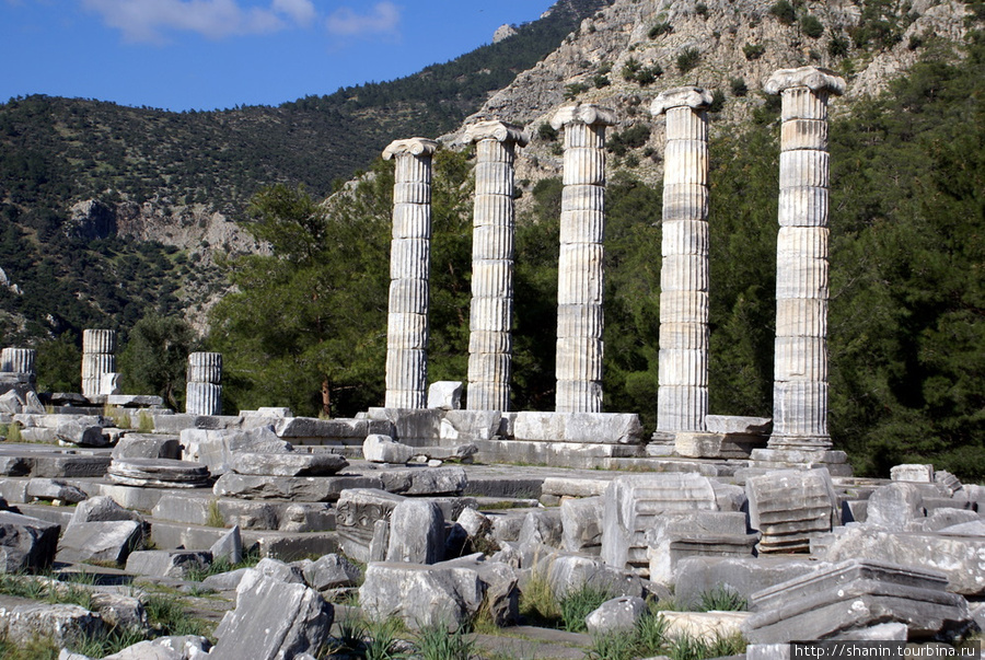 Храм Афины в Приене Эгейский регион, Турция