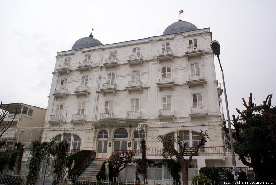 Отель на острове Бюйюкада Стамбул, Турция