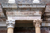 Фрагмент фасада Гимнасиума в Сардах