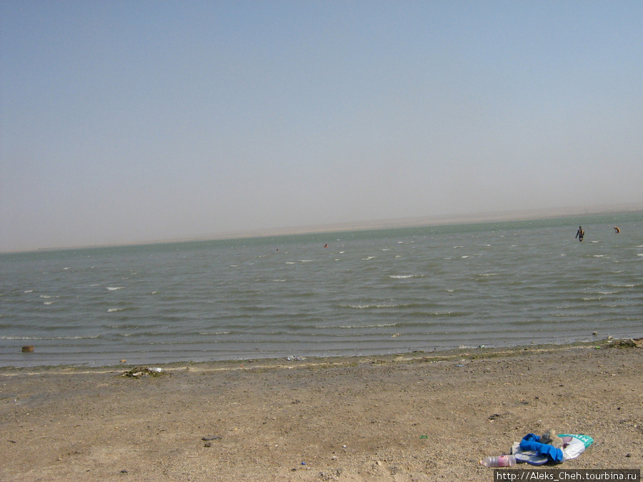 А это и есть соленое пресолёное озеро Джарылгач. Черноморское, Россия