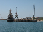Недалеко от Межводного есть порт.