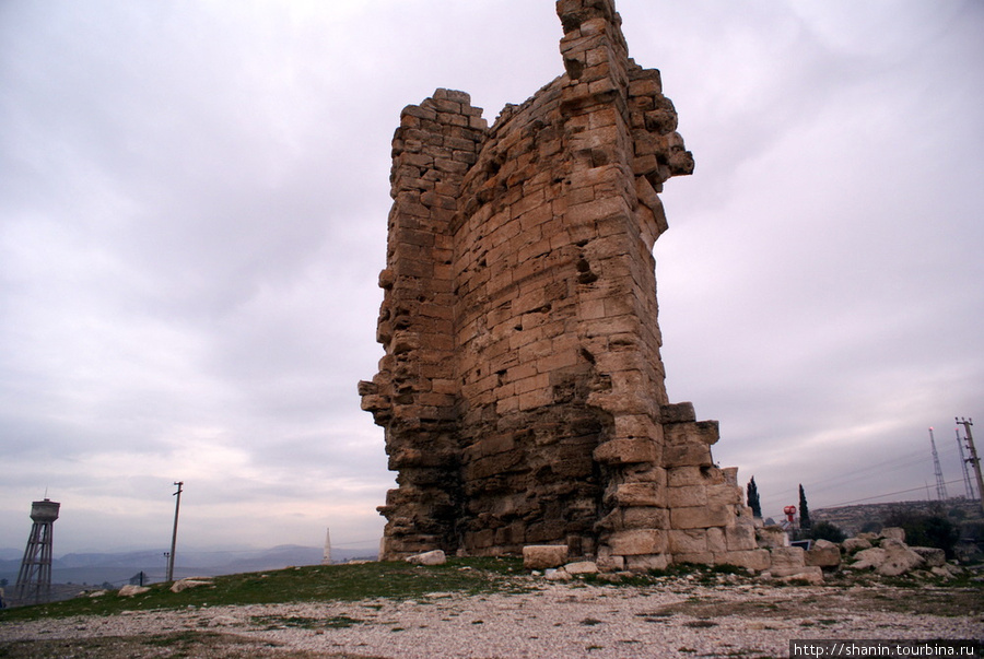 Руины церкви Святой Феклы Силифке, Турция