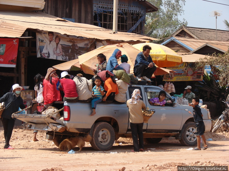 Посадка пассажиров Камбоджа