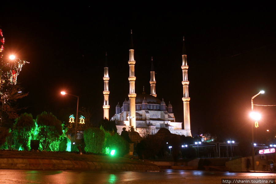Мечеть Селимие ночью Эдирне, Турция