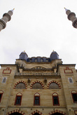 Мечеть Селимие и очень высокие минареты