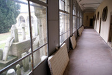В коридоре музея