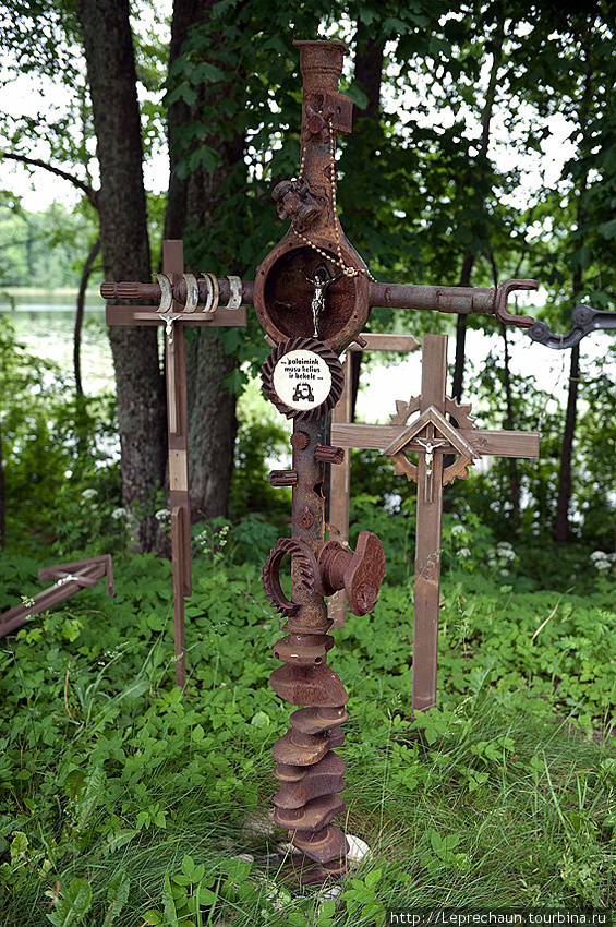 Коленвальчатый крест Стельмуже, Литва