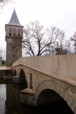 Мост и башня