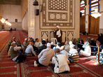 Иранский проповедник в мечети Омейядов