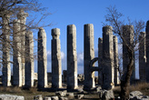Колонны храма Зевса Олбайского