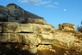 луна над руинами римского театра
