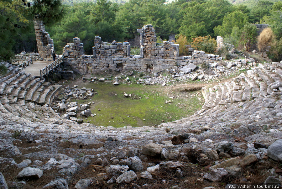 Амфитеатр в Фаселисе Анталия, Турция