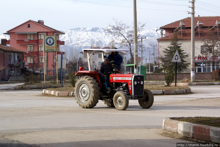 Трактор Испарта, Турция